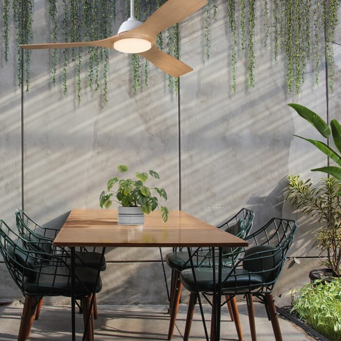 מאוורר תקרה לפרגולה ווסטינגהאוס 52″ Jessica לבן/מייפל עם שלט ולד מובנה 24W, מנוע DC